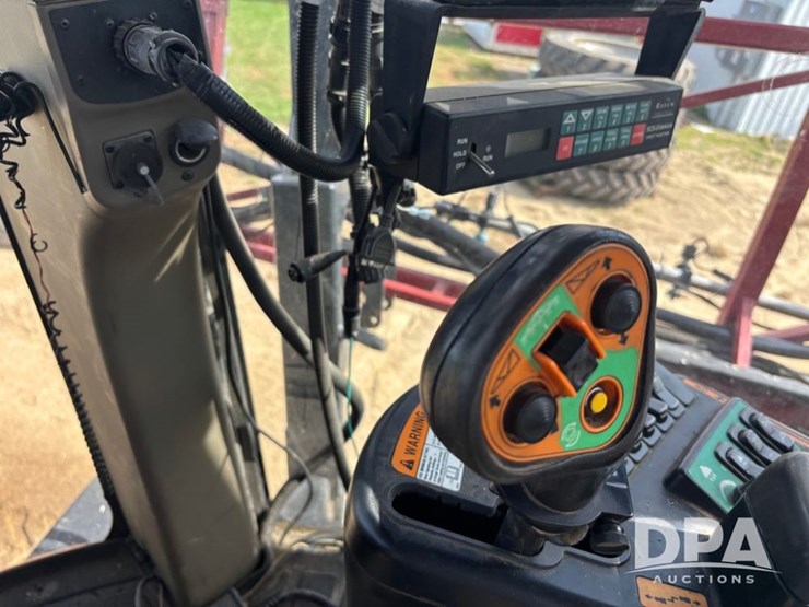 2011-case-ih-4420-sprayer-(dr12305-unit-472)-image-52