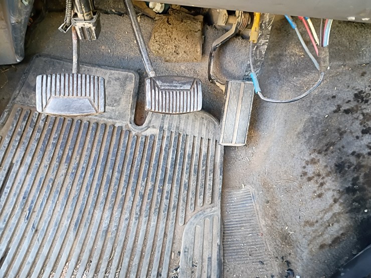 1996-ford-f350-image-55