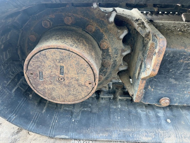 2018-caterpillar-305-image-20