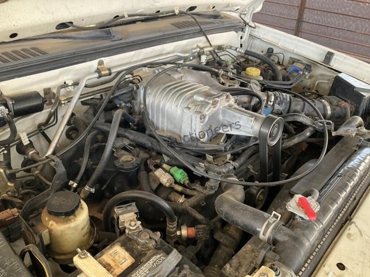 2002-nissan-frontier-image-12