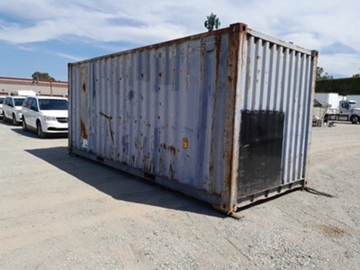 lot#-211-26'-storage-container-image-4