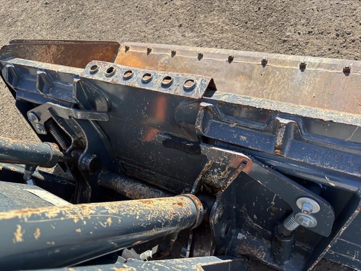 2019-gehl-rt105-image-11