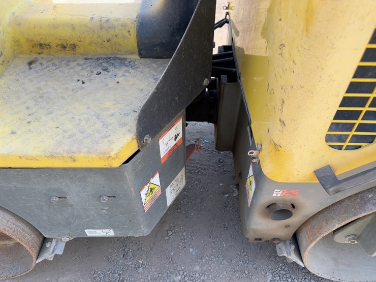 wacker-neuson-rd12-double-drum-vibratory-roller-image-12