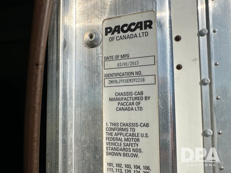 2014-kenworth-t370-image-37