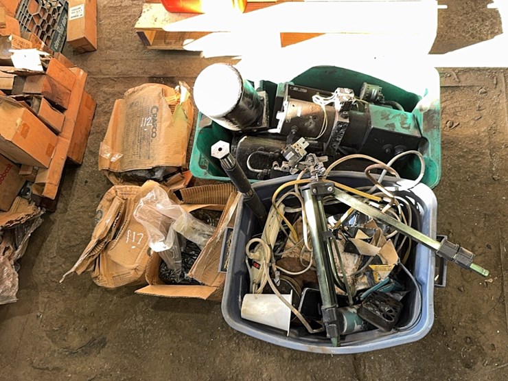 misc-tar-crack-seal,-hydraulic-cover-pumps-support-equipment-image-1