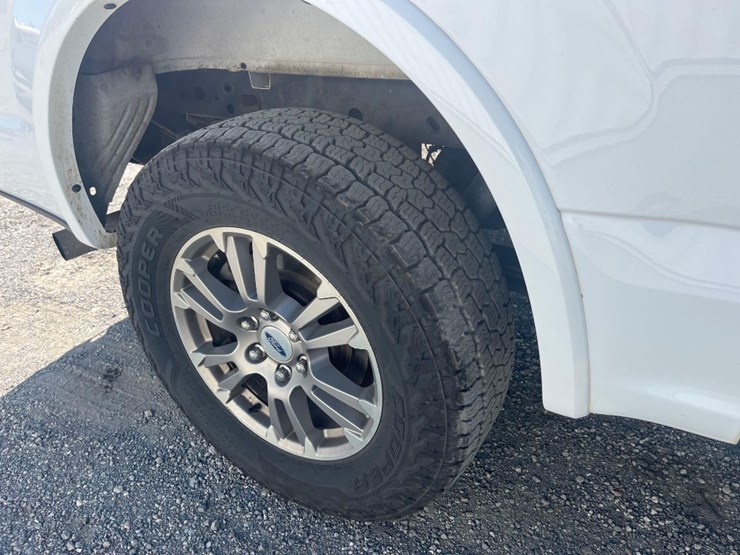 2018-ford-f150-xlt-image-15