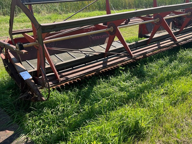 18’-versatile-swather-image-1