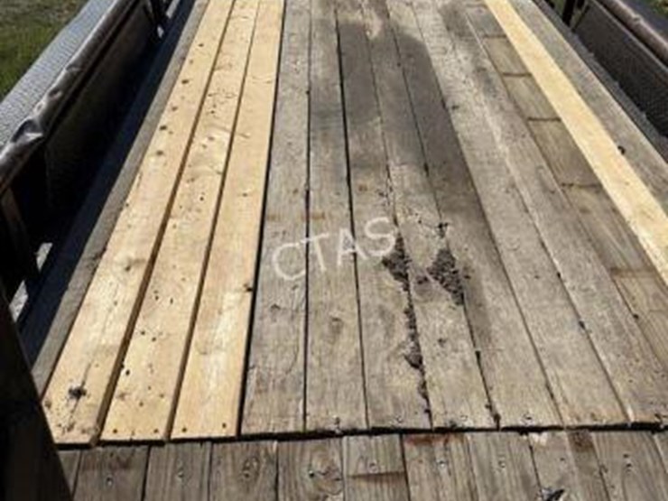 #201-•-2015-texas-bragg-25'-utility-gooseneck-trailer-image-14