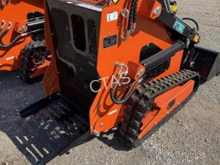 #178-•-mini-skid-steer-loader---model:-36c-image-3