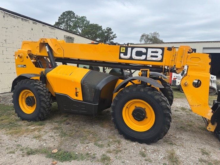jcb-507-42-image-3