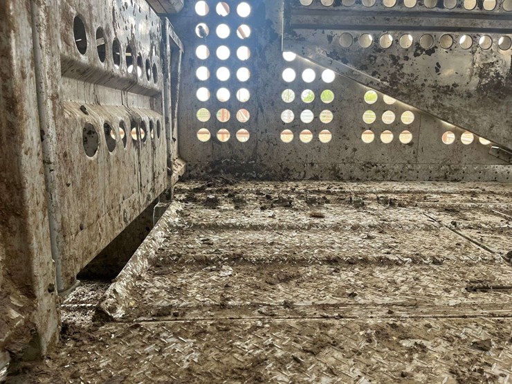merritt-cattle-pot-image-8