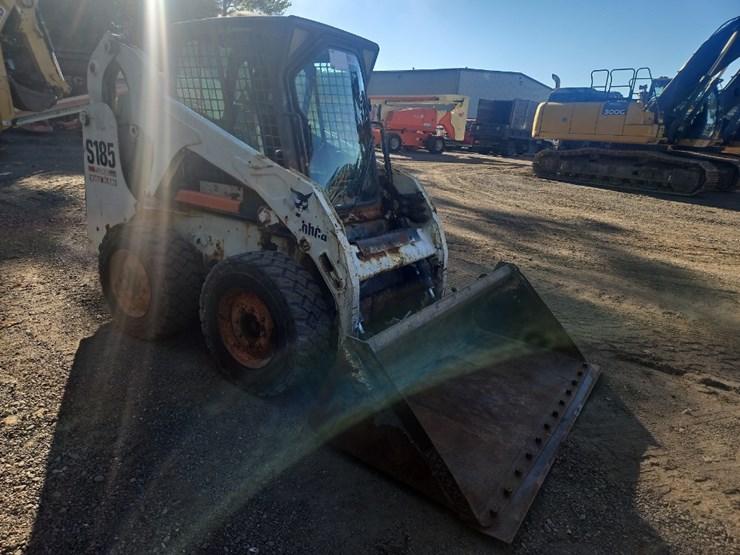 2005-bobcat-s185-image-7