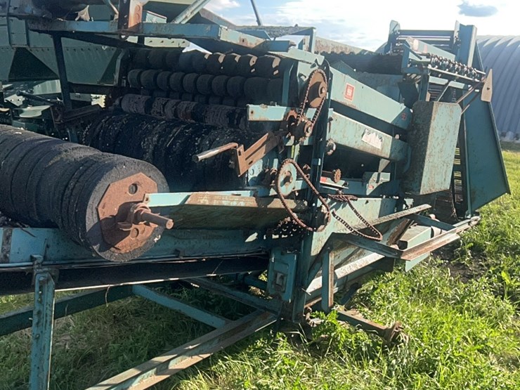 (2)-better-built-model-950-potato-seed-cutters-image-14