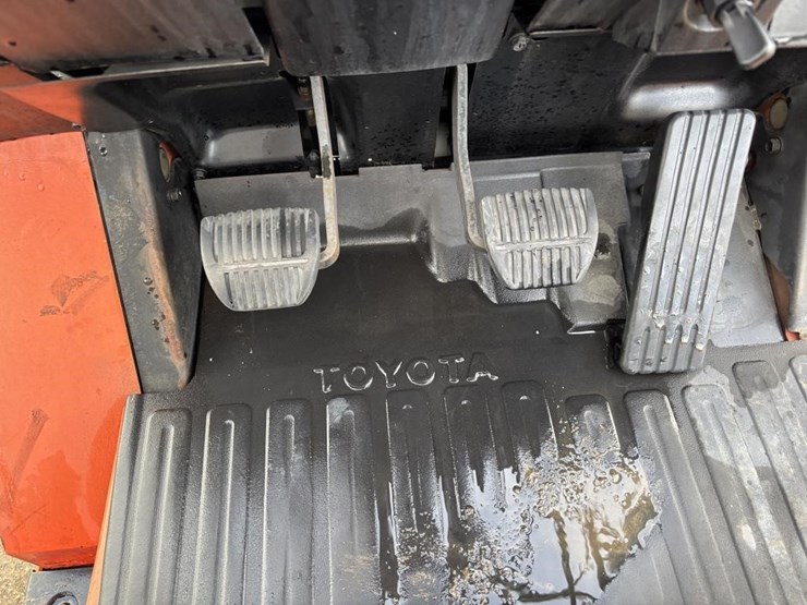 toyota-7fgcu20-image-25