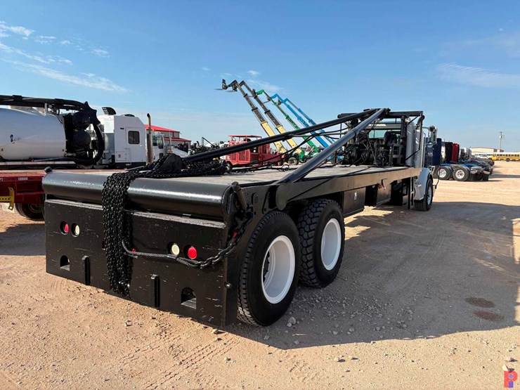2006-peterbilt-357-image-3