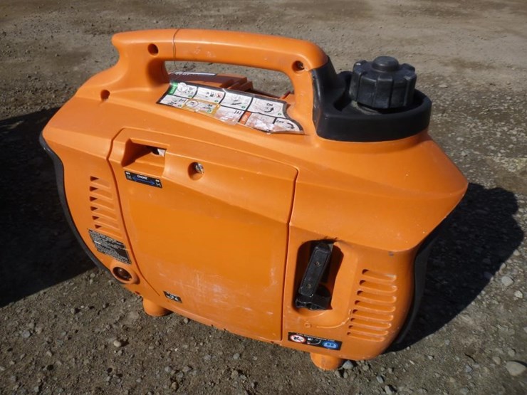 generac-ix2000-gas-generator-image-3