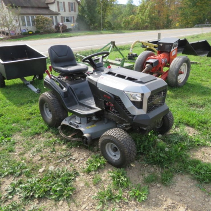 MURRAY MT100 RIDING LAWN MOWER 42" DECK