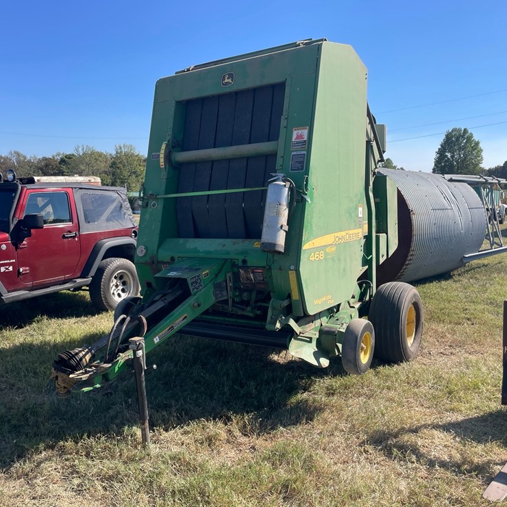 JOHN DEERE 468