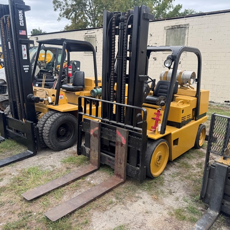 CATERPILLAR T125D