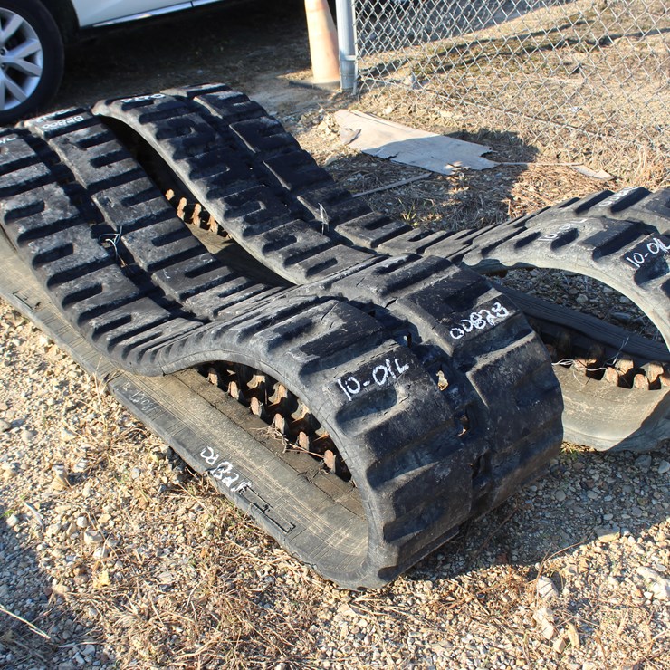#8170 • SET OF 450 X 55 X 86 RUBBER TRACKS