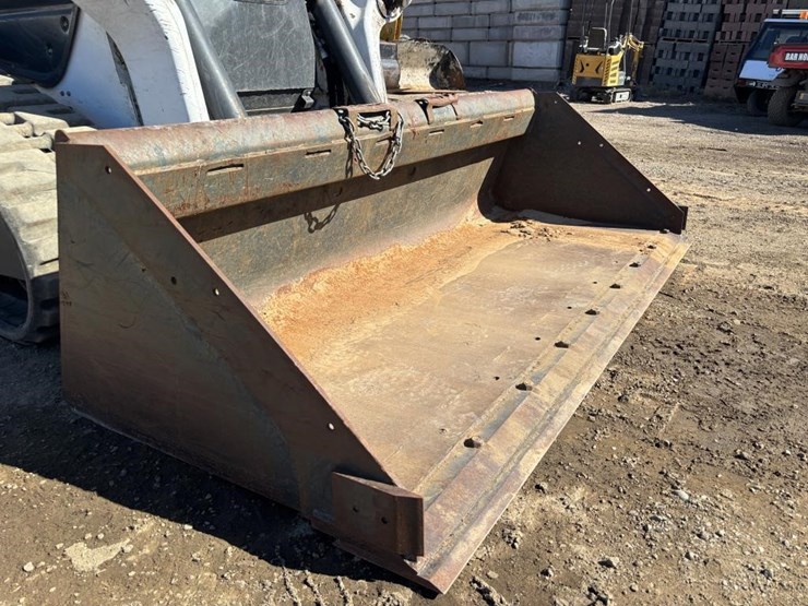 2023-bobcat-t86-image-10