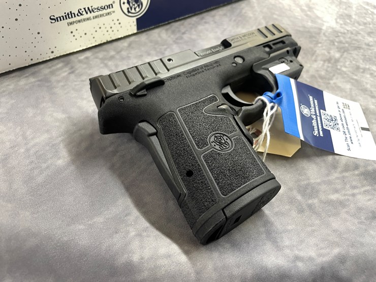#4018-•-smith-&-wesson-equalizer-with-laser,-sn:-ekf5103-image-3