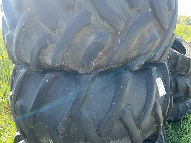 (3)-30.5/32-combine-tires,-decent-tires-image-10
