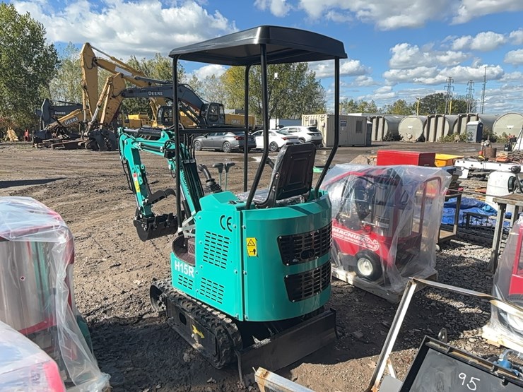 new-cfg-h15r-hydraulic-excavator-sn:6w0002-image-4