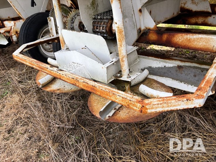 dry-spreader-buggy-(dr12300-unit-92)-image-15