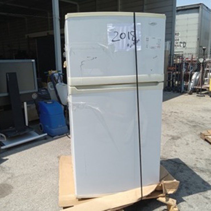 LOT#-608-MAYTAG REFRIGERATOR