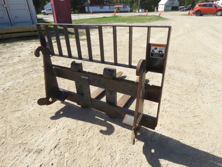 case-quick-attach-heavy-duty-pallet-forks-image-2