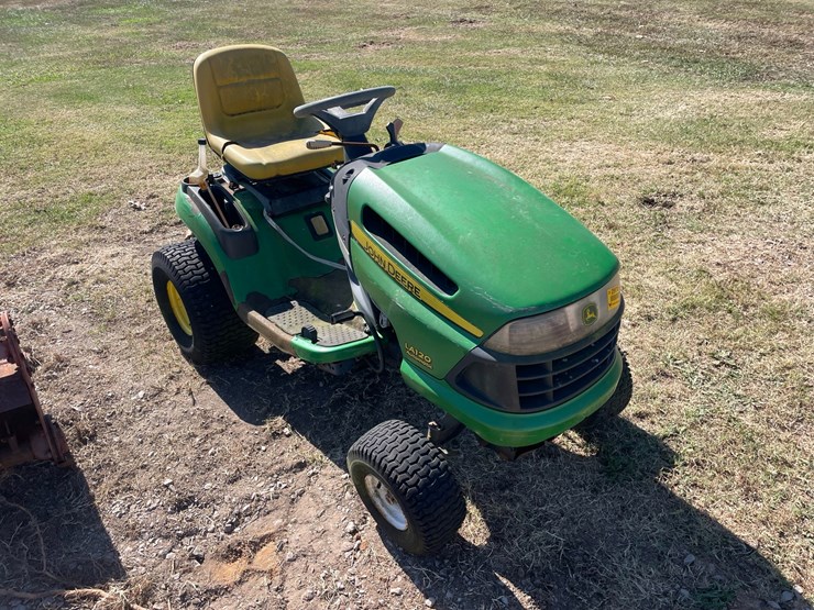 john-deere-la120-image-2