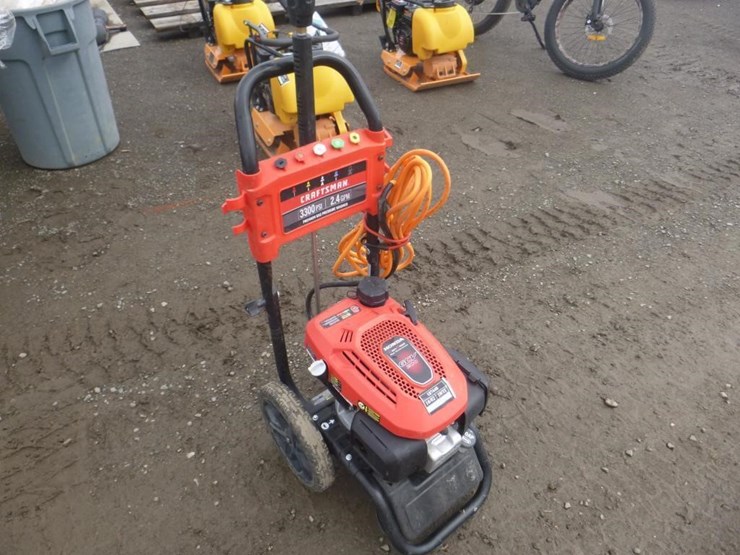 craftsman-3300psi-gas-pressure-washer-image-2