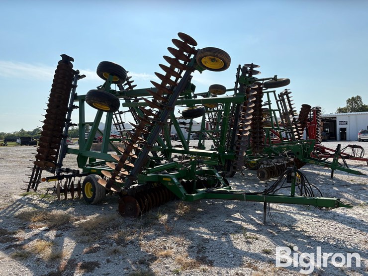 2007-john-deere-637-image-3