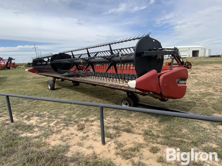 2014-case-ih-3152-image-1