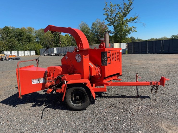 eeger-beever-tow-behind-wood-chipper-image-6