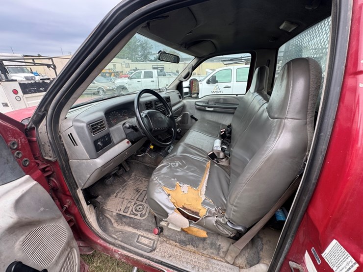 2001-ford-f550-image-5