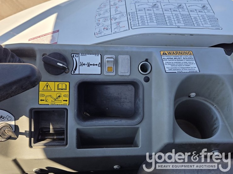 2021-bobcat-e35-image-49