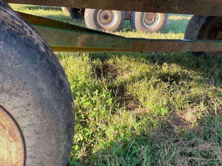 18ft-john-deere-tandem-axle-wagon-image-8