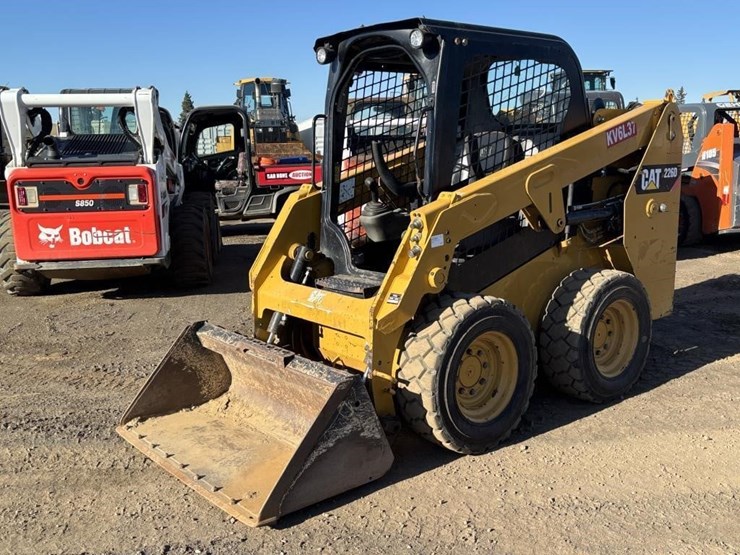 caterpillar-226d-image-1