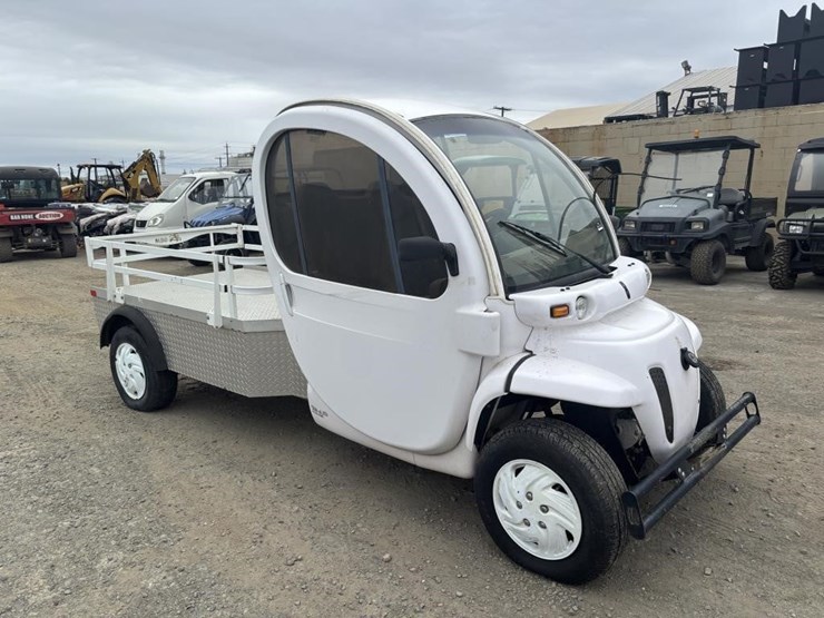 2011-gem-lsv-utility-cart-image-2