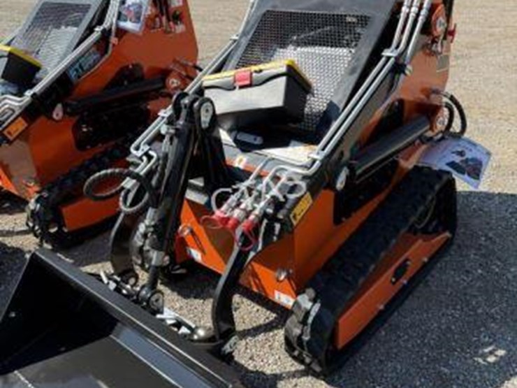 #177-•-mini-skid-steer-loader---model:-36c-image-1