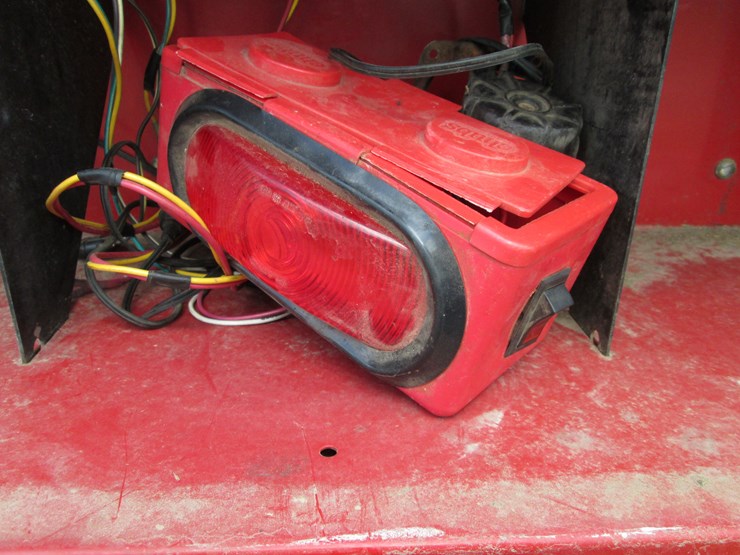 new-holland-664-image-20