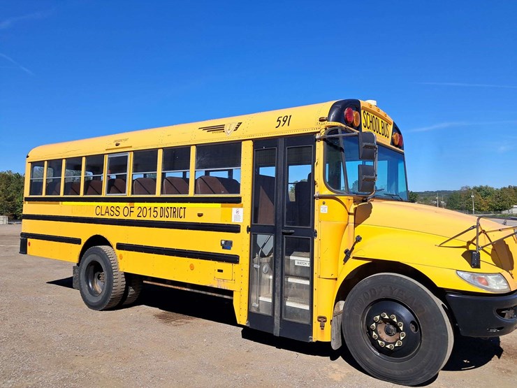 2015-ic-bus-pb105-school-bus-image-2