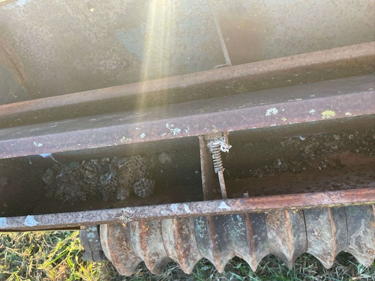 7'-vestal-cultipacker-seeder-image-14