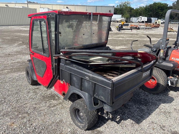 ezgo-golf-cart-image-2
