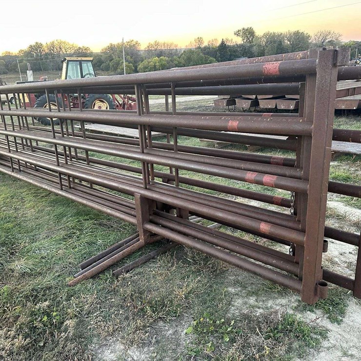 Free Standing Panels