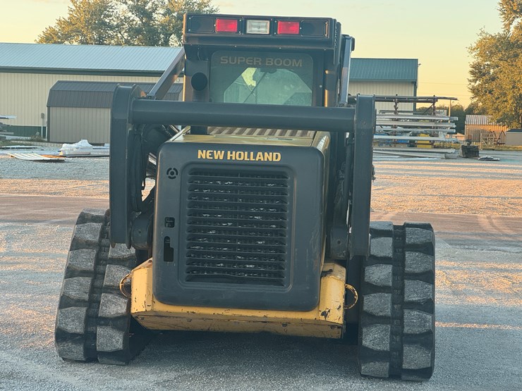 new-holland-c185-image-7