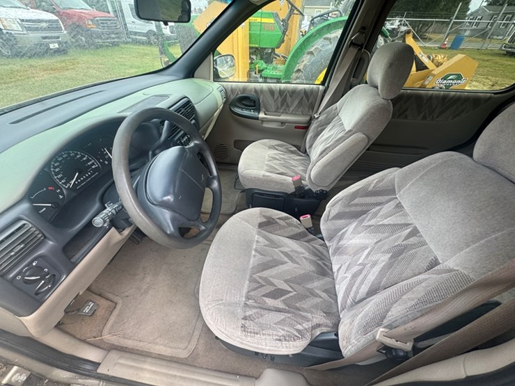 1998-chevrolet-venture-ls-image-5