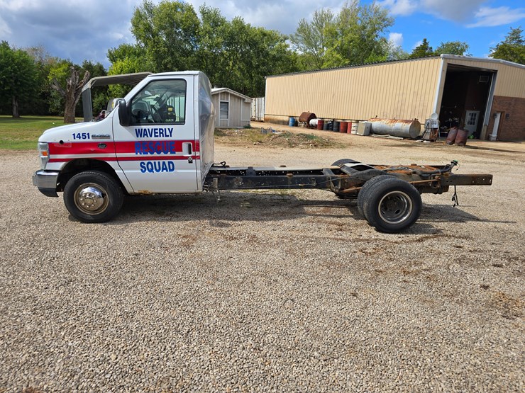 2008-ford-e450-image-7